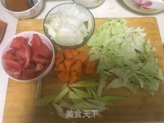 罗宋汤的做法步骤：1