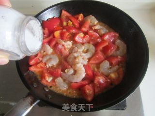 番茄炒虾仁的做法步骤：11
