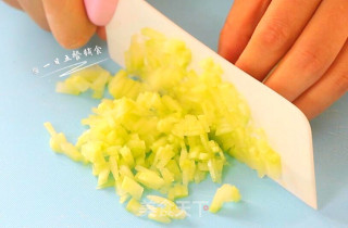 西瓜皮饼的做法步骤：2