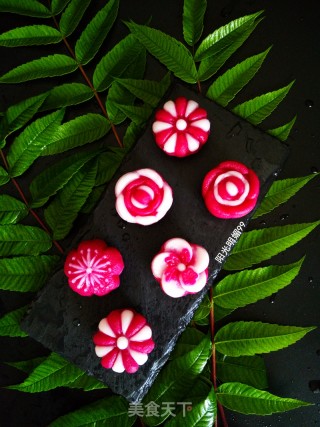 莲蓉花朵和果子的做法步骤：21