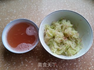 猪肉西瓜皮馅饺子的做法步骤：3