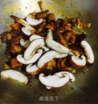黄焖鸡的做法步骤：9