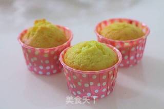 翻糖卡通纸杯蛋糕的做法步骤：9