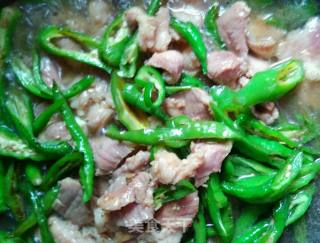 杭椒炒里脊肉的做法步骤：8
