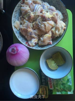 面包咖喱鸡的做法步骤：1