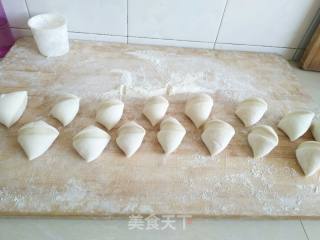 糖三角教程的做法步骤：1