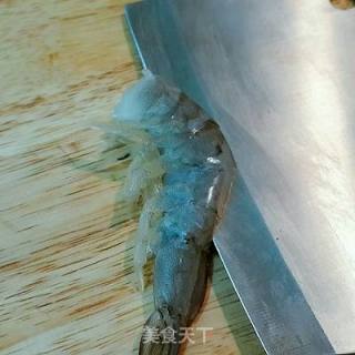 招牌生啫贝贝虾煲的做法步骤：1