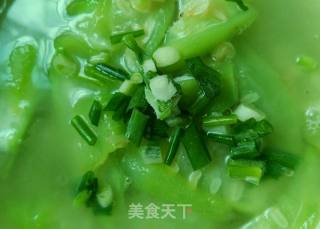 虾皮八角丝瓜汤的做法步骤：6