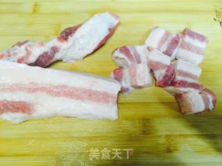 红烧肉的做法步骤：1