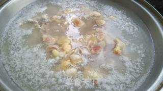 青椒木耳炒鸡肉的做法步骤：3