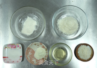 蛋白椰丝球的做法步骤：1