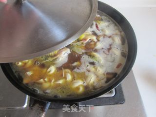 黄骨鱼炖千张结的做法步骤：8
