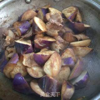 茄子烧肉片的做法步骤：6
