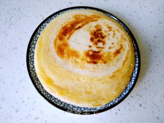 咸蛋黄千层饼的做法步骤：16