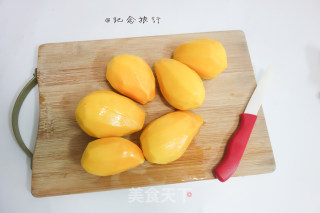 健康无添加的芒果奶昔的做法步骤：1