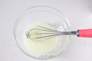 奶油蛋糕卷的做法步骤：2