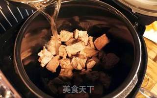 番茄炖牛腩的做法步骤：2