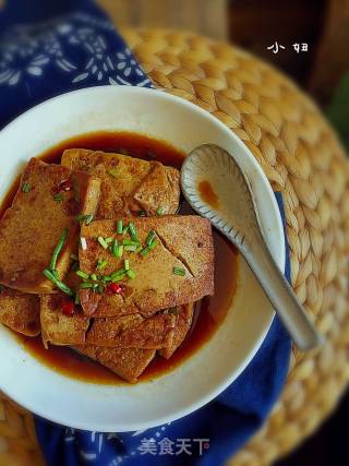 酱油烧豆腐的做法步骤：1