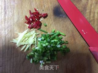 酱油烧豆腐的做法步骤：3