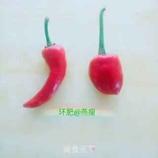 咸香椿炒鸡蛋的做法步骤：1