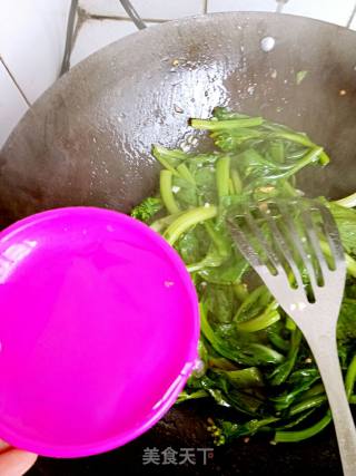 蒜香菜苔的做法步骤：6