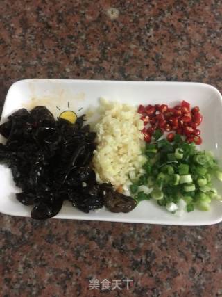 混酱木耳凉拌鸡脚鸡翼尖的做法步骤：8
