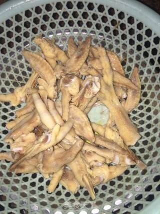 混酱木耳凉拌鸡脚鸡翼尖的做法步骤：15