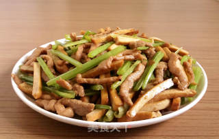 香干芹菜炒肉丝的做法步骤：8