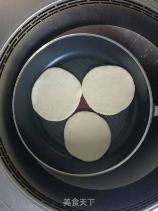 夹肉饼的做法步骤：2
