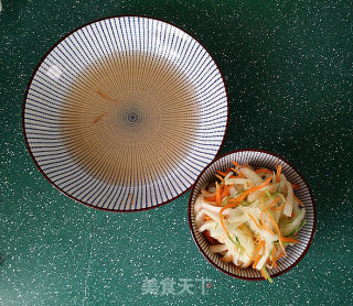 炒瓜皮三丝的做法步骤：7