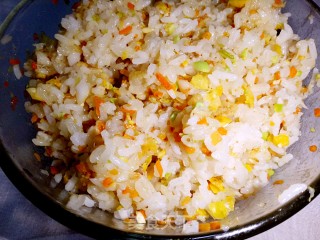 海鲜杂蔬小饭团 让孩子爱上吃饭的做法步骤：11