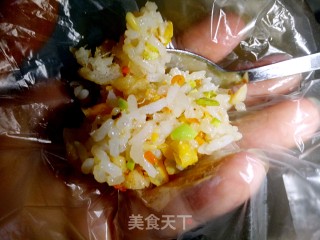 海鲜杂蔬小饭团 让孩子爱上吃饭的做法步骤：12