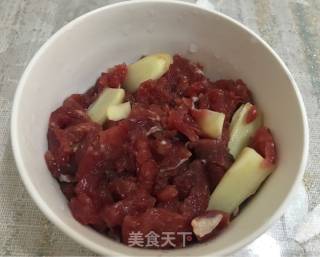 淮山牛肉粥的做法步骤：1