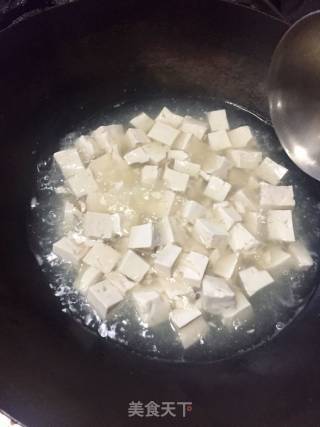 麻婆豆腐的做法步骤：1