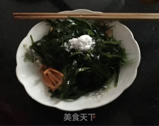 凉拌海带丝胡萝卜丝的做法步骤：3
