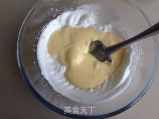 金枪鱼香肠蛋糕的做法步骤：11