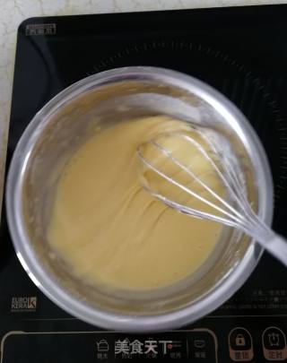 八寸戚风蛋糕（新手包会超详细）的做法步骤：5
