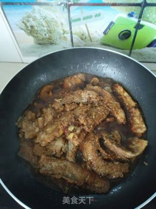 红烧酥带鱼的做法步骤：5