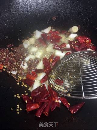 辣子鸡丁的做法步骤：7