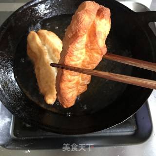 自制健康小油条的做法步骤：12