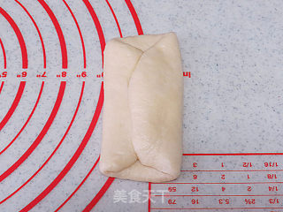 云朵般柔软滴【牛奶面包卷】的做法步骤：8