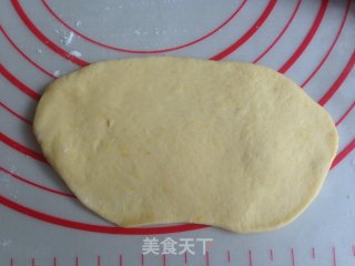 香肠锦鲤包的做法步骤：11