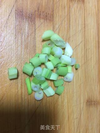 炒鸡腿肉的做法步骤：6