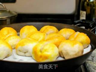 莲蓉包的做法步骤：9