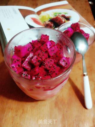 草莓味布丁火龙果杯的做法步骤：8