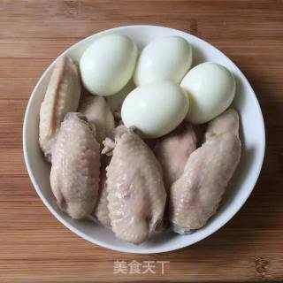 卤三鸡的做法步骤：1