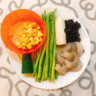 虾仁芦笋便当 - 减脂食谱的做法步骤：1