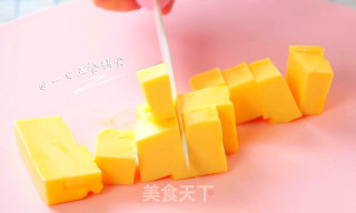 海苔肉松条的做法步骤：2