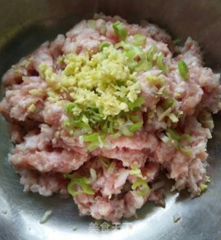 豆角酿肉的做法步骤：3