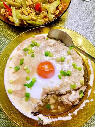 汽水肉蒸咸蛋的做法步骤：13